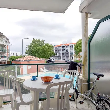 Lägenhet Piscine Proche
